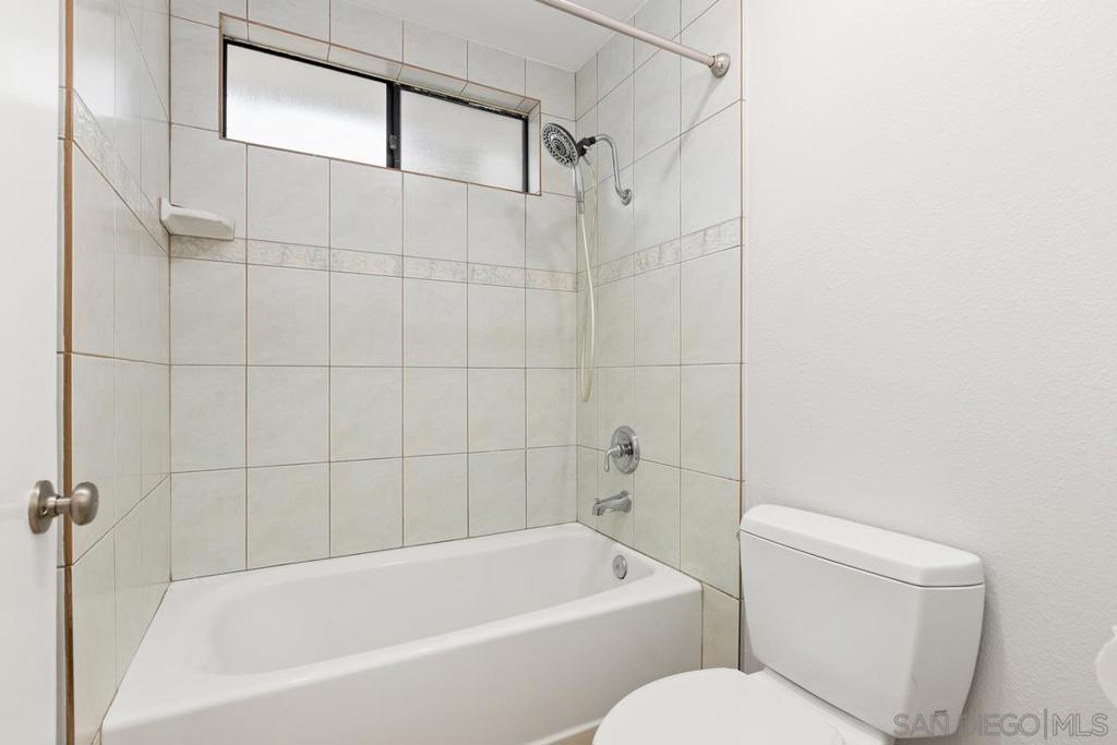 8308 Regents Rd #1o #1o