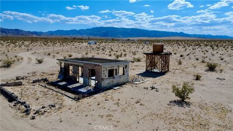 Photo of 5620 Mojave Road, 29 Palms, CA 92277 (MLS # JT26095403)