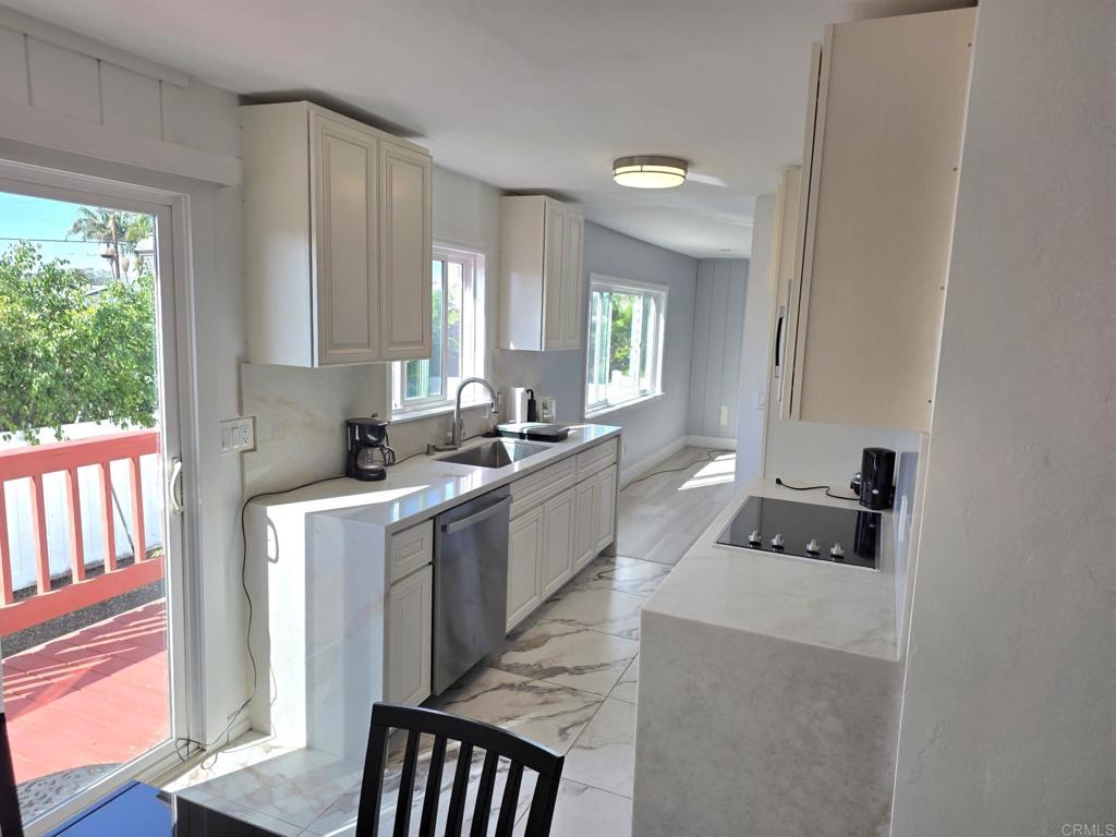 3932 Mount Acadia Boulevard