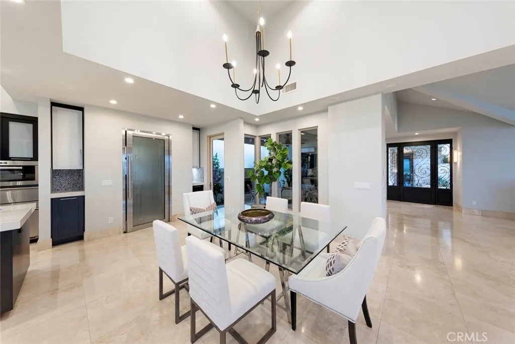 Newport Beach, California 92660, United States, 3 Bedrooms Bedrooms, ,4 BathroomsBathrooms,Residential,Active,135588