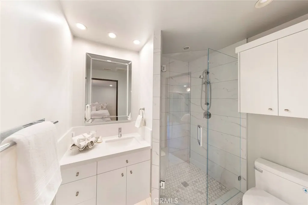 Newport Beach, California 92660, United States, 3 Bedrooms Bedrooms, ,4 BathroomsBathrooms,Residential,Active,135588