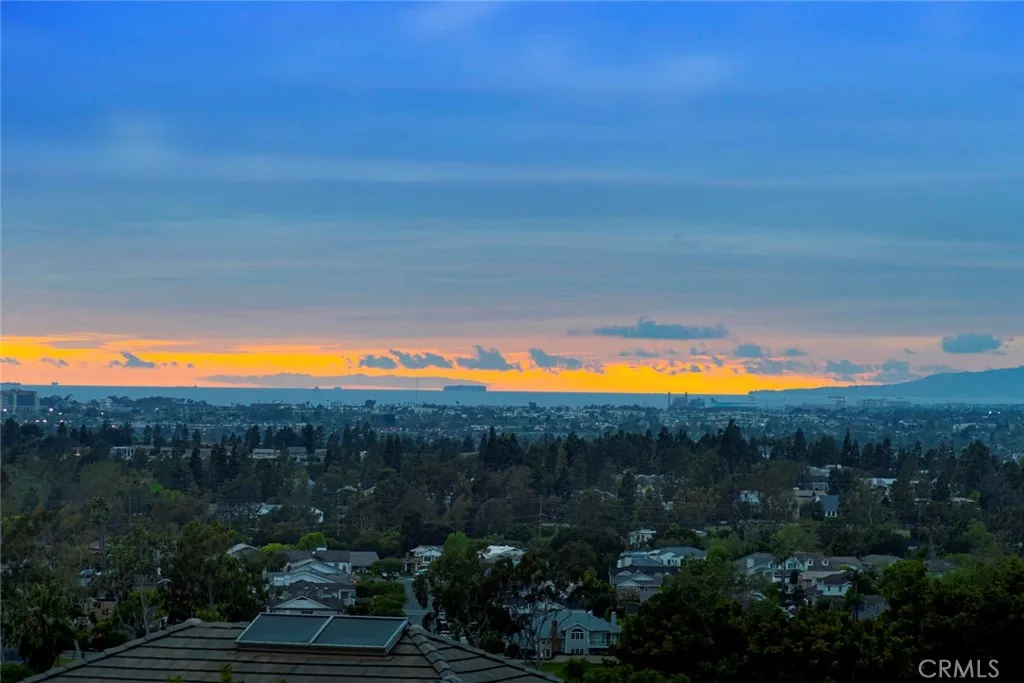 Newport Beach, California 92660, United States, 3 Bedrooms Bedrooms, ,4 BathroomsBathrooms,Residential,Active,135588