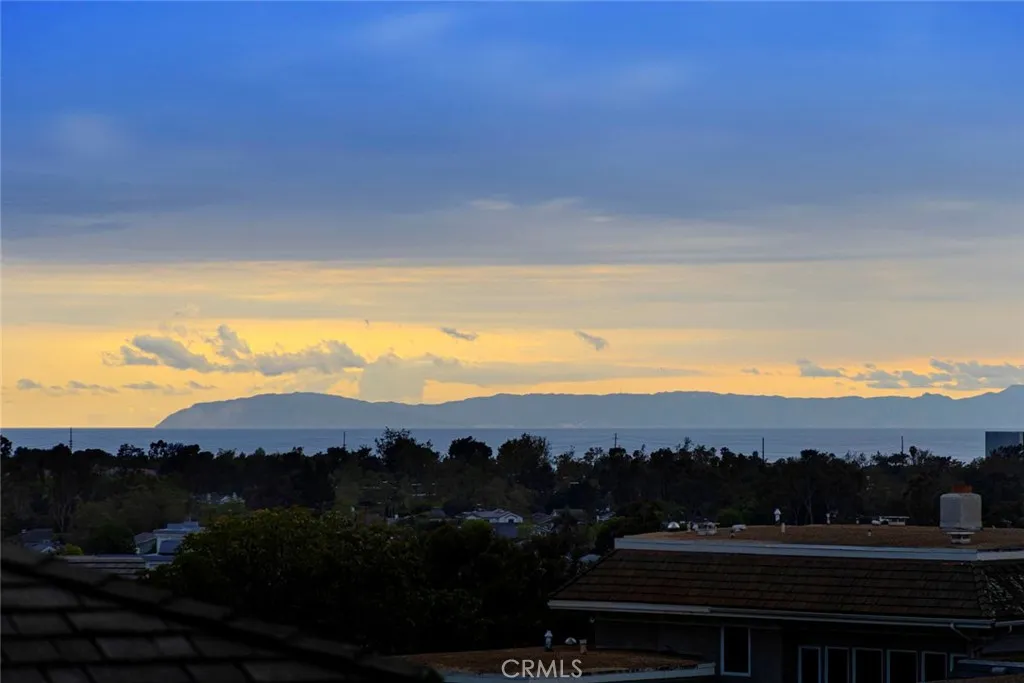 Newport Beach, California 92660, United States, 3 Bedrooms Bedrooms, ,4 BathroomsBathrooms,Residential,Active,135588