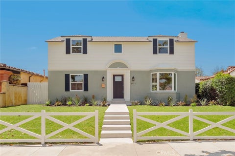Photo of 3911 California Avenue AVE, Long Beach, CA 90807 (MLS # PW26144391)