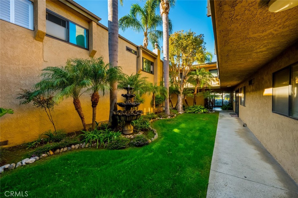 Alamitos Beach (AB) - Residential Lease