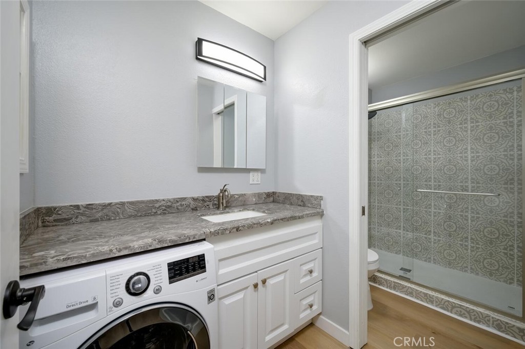 Alamitos Beach (AB) - Residential Lease