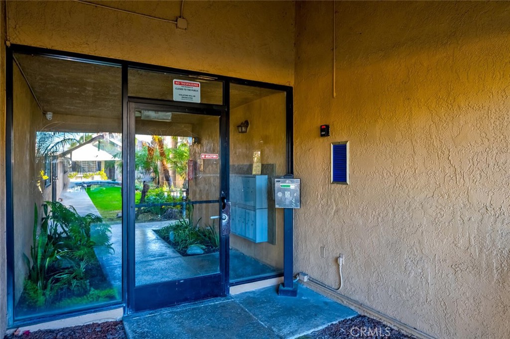 Alamitos Beach (AB) - Residential Lease