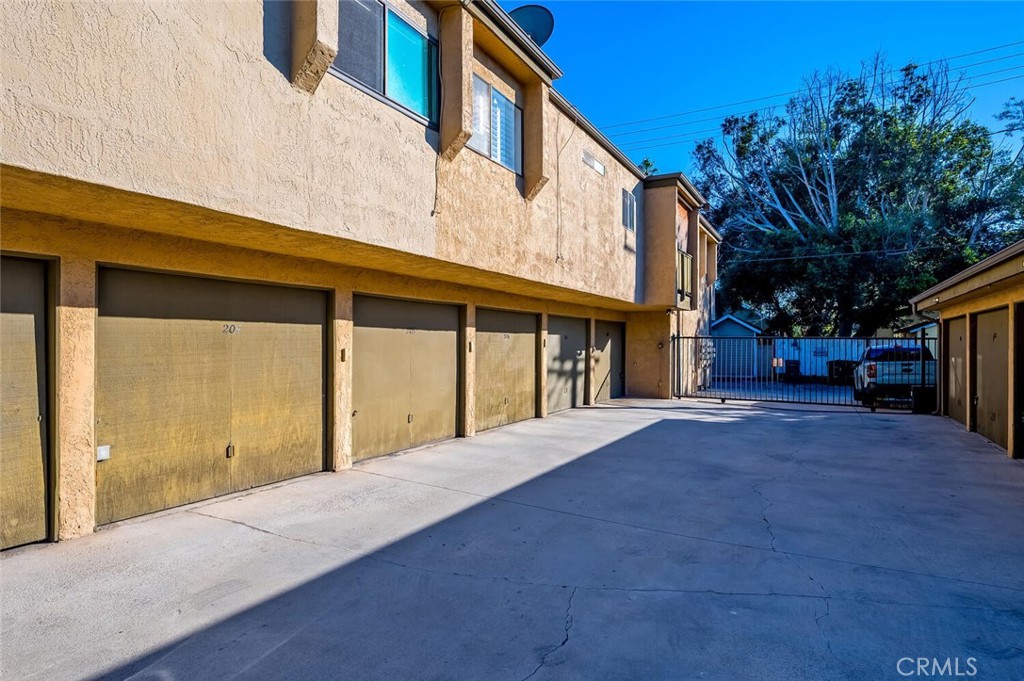 Alamitos Beach (AB) - Residential Lease