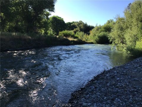 Photo of 19774 E Highway 20, Clearlake Oaks, CA 95423 (MLS # LC25162779)