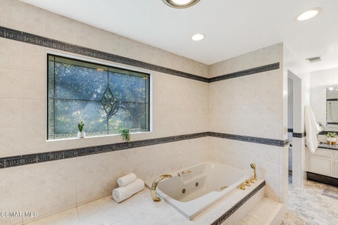 Tiny photo for 1365 Oak Avenue, Fillmore, CA 93015 (MLS # 226002123)