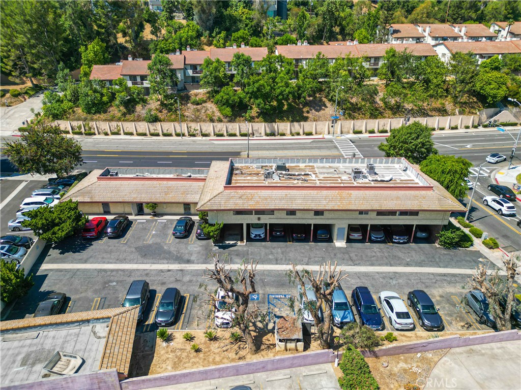 300 S Atlantic Boulevard