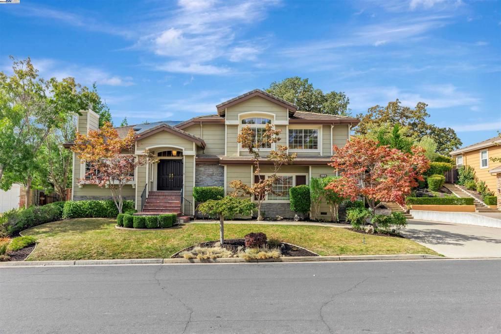 Photo of 1169 Sunrise Ridge Dr Dr, Lafayette, CA 94549 (MLS # 41113635)