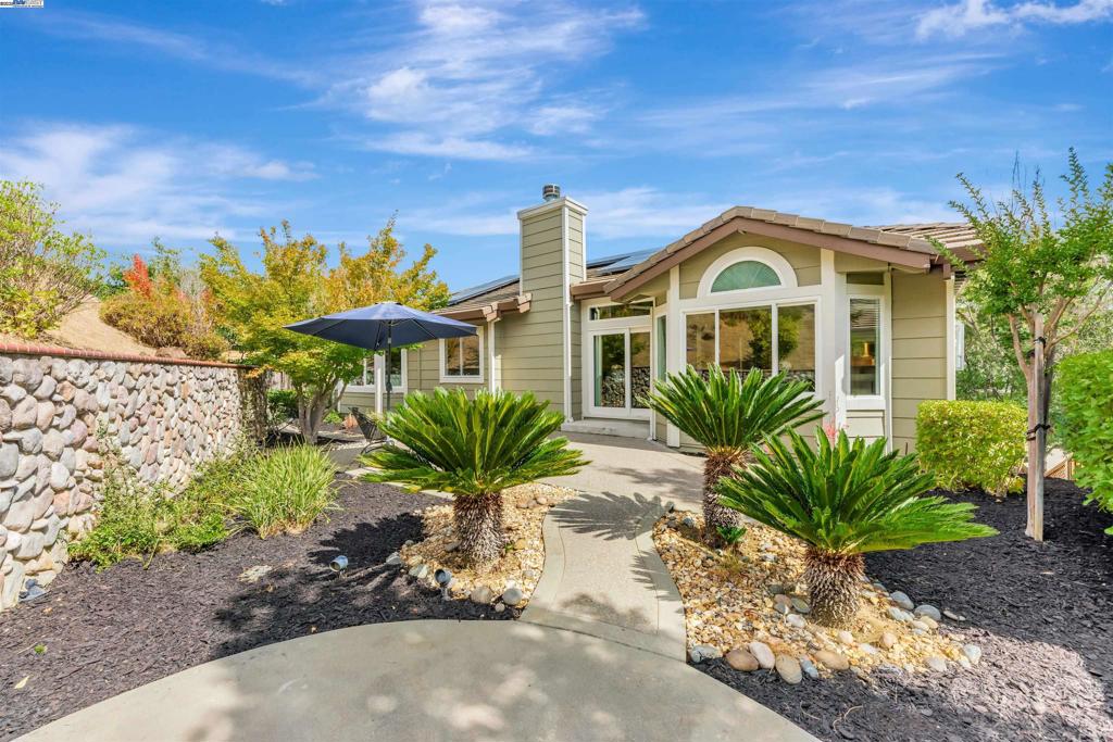 RELIEZ HIGHLANDS - Residential