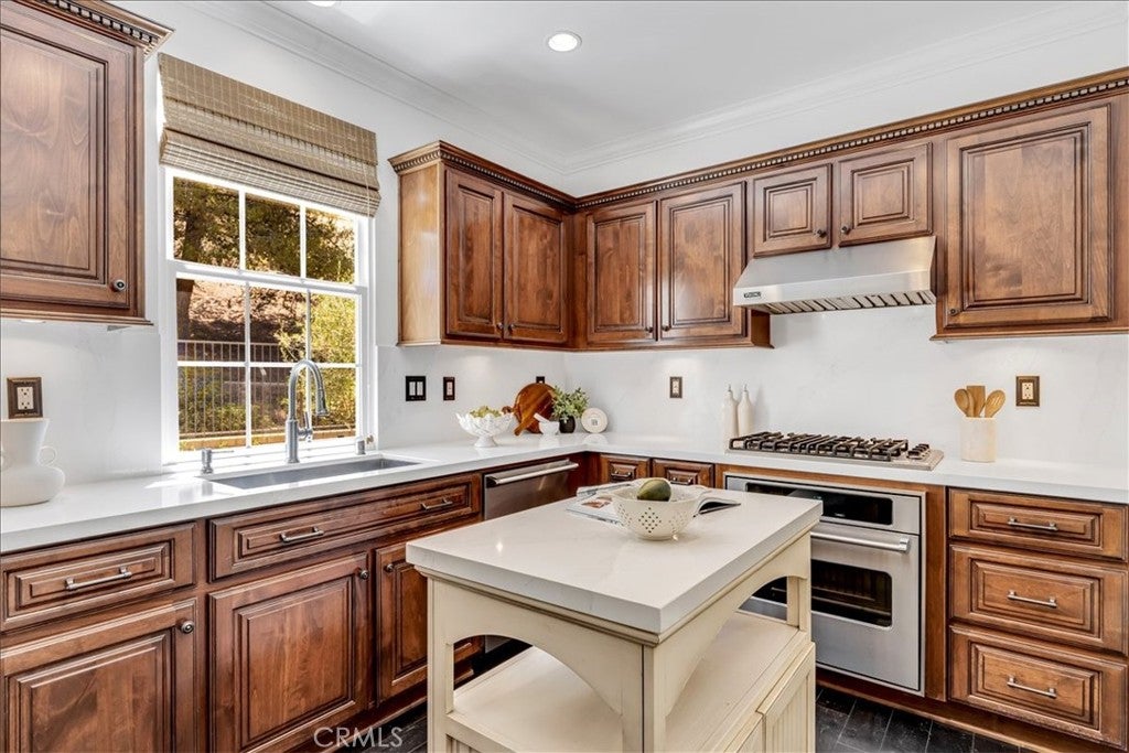 130 White Flower, Irvine CA 92603 - Photo 10