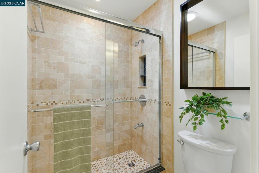 ADAMS POINT - Residential