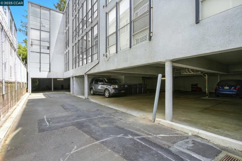 ADAMS POINT - Residential