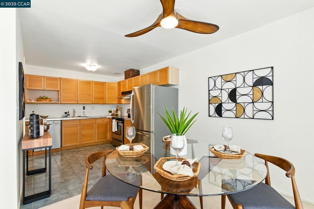 ADAMS POINT - Residential