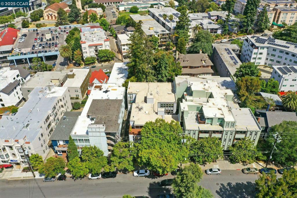 ADAMS POINT - Residential