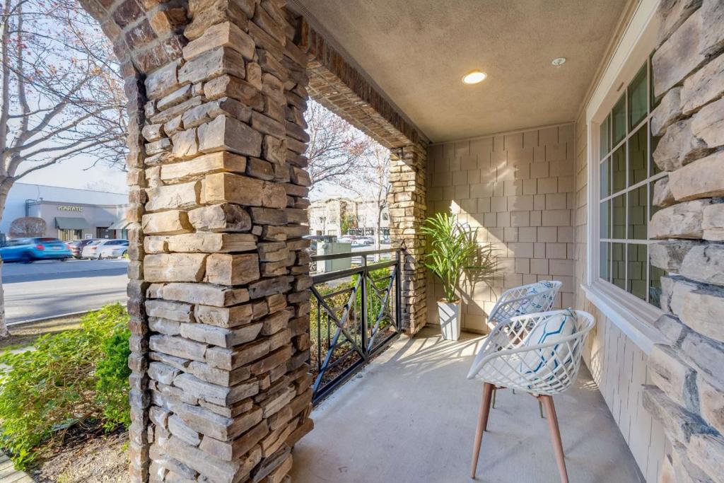 7 Artisan Way