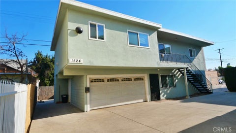 Photo of 1524 Van Ness Avenue S #1, Los Angeles, CA 90019 (MLS # SR26227584)