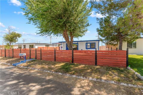 Photo of 1544 Franklin Avenue, Rosamond, CA 93560 (MLS # SR26146278)