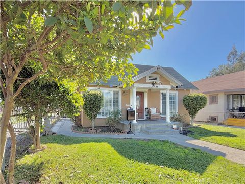 Photo of 1016 W 51st Place, Los Angeles, CA 90037 (MLS # DW26037253)