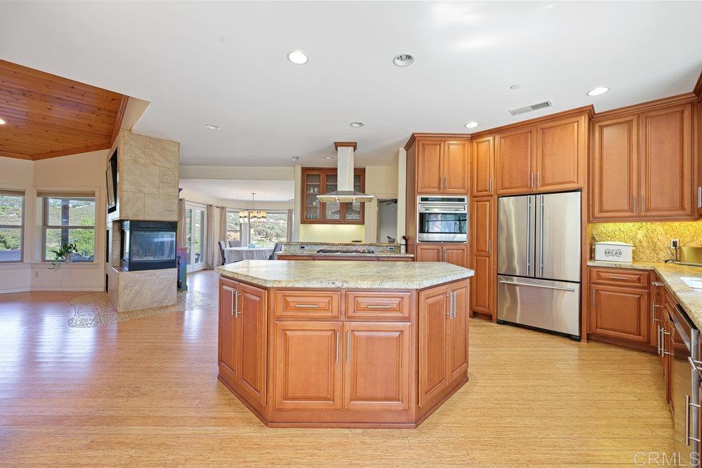 18652 Quail Trail Drive