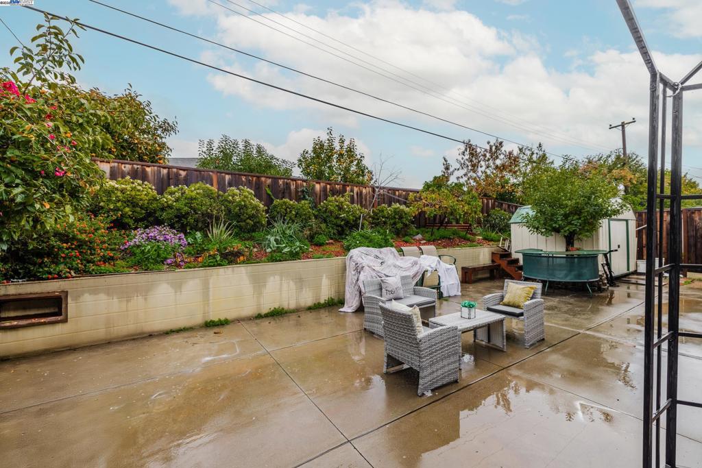 MILPITAS - Residential