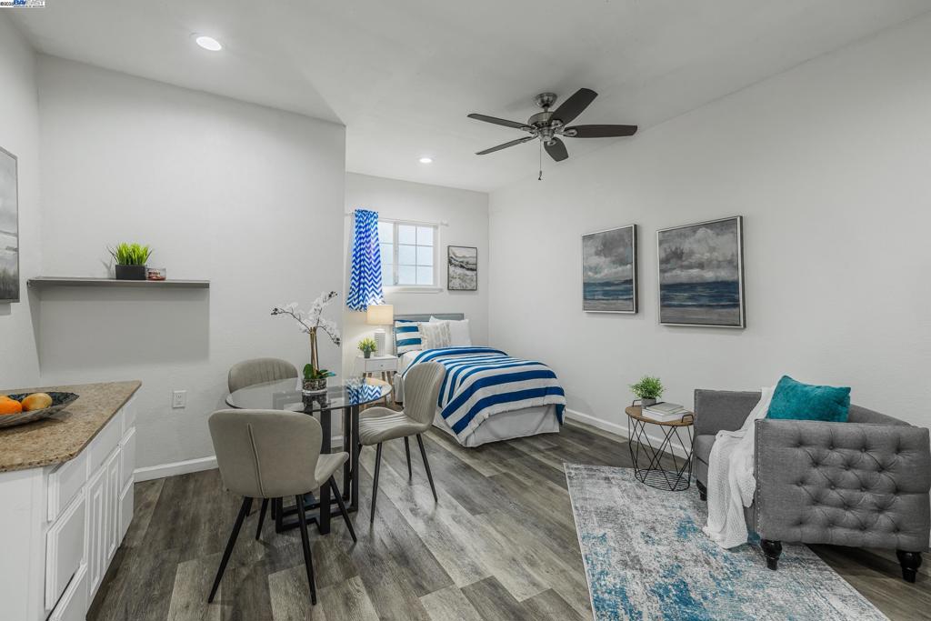 MILPITAS - Residential