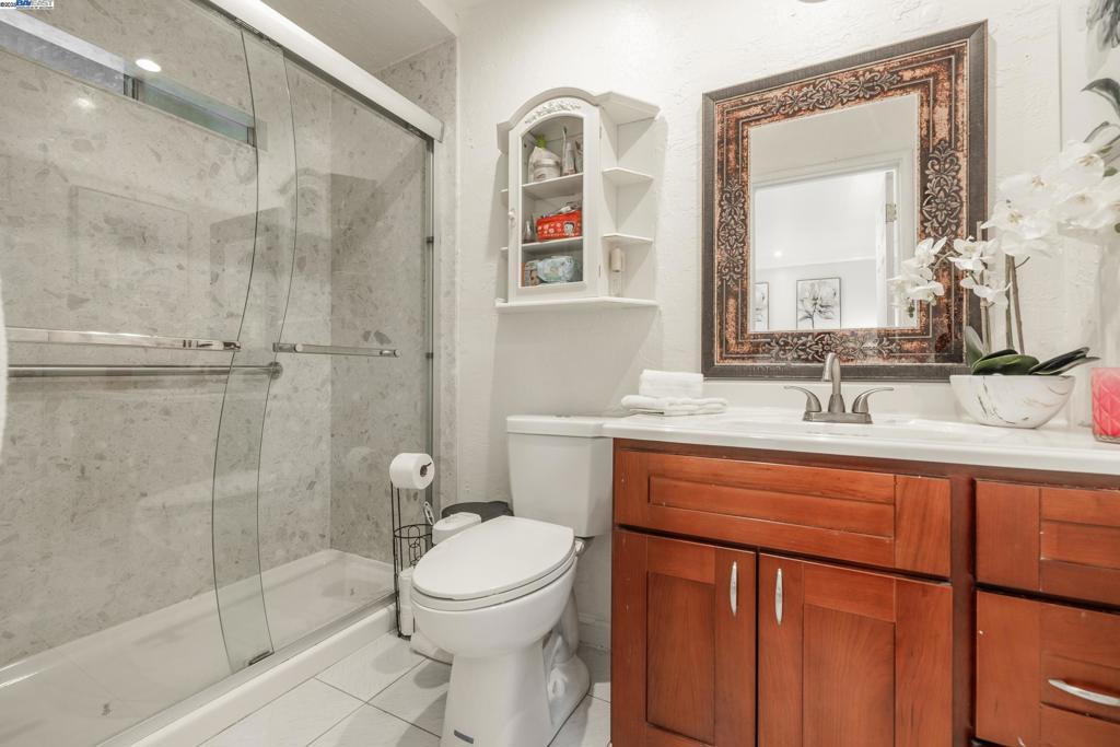 MILPITAS - Residential