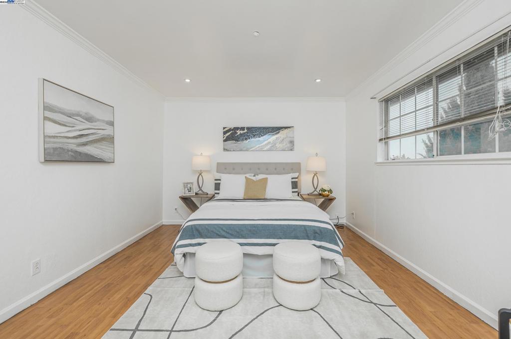 MILPITAS - Residential