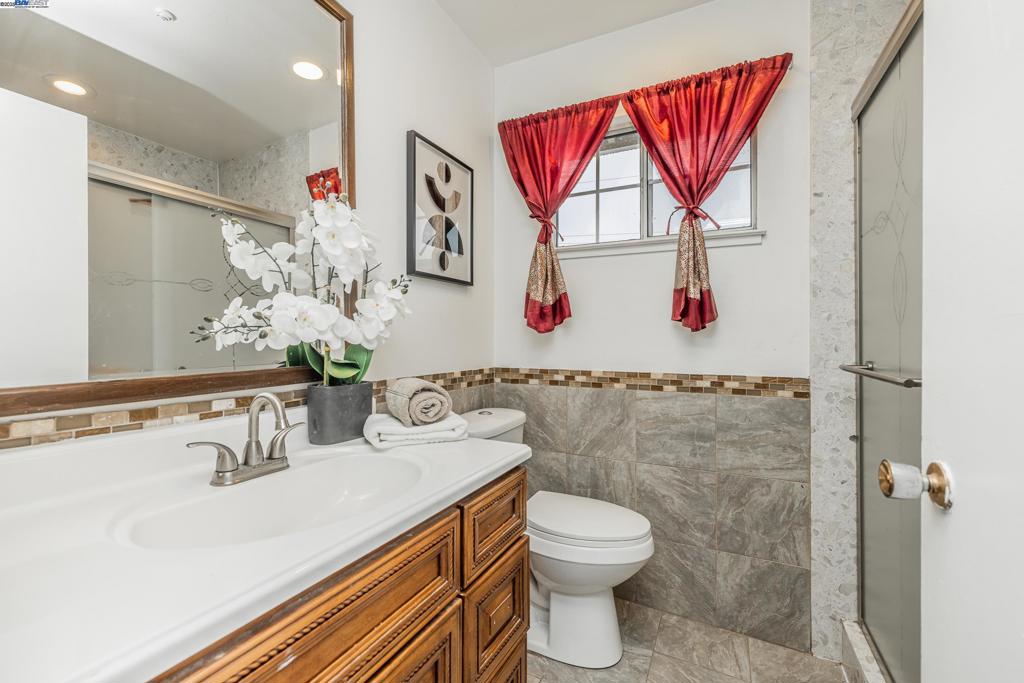 MILPITAS - Residential