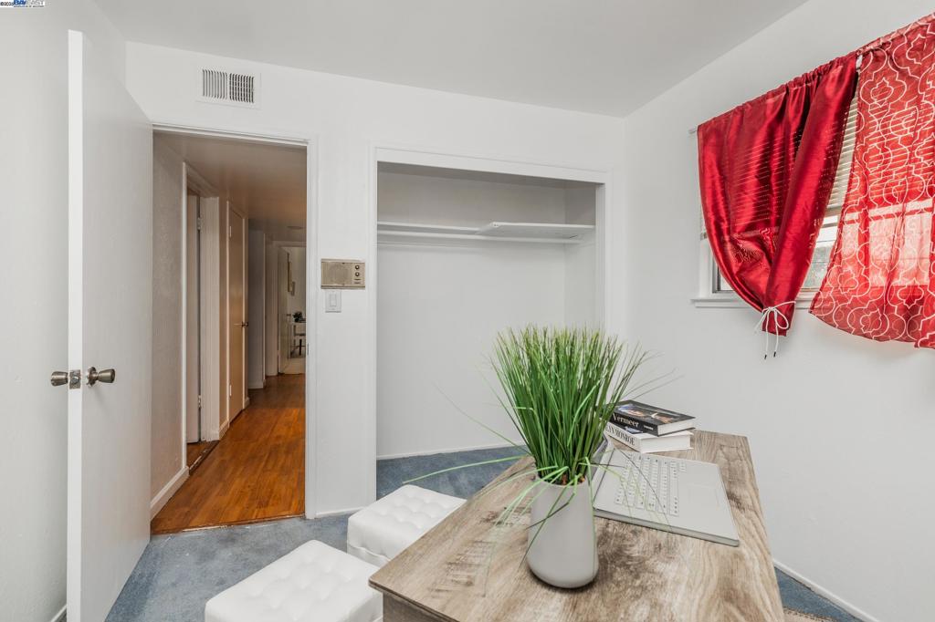 MILPITAS - Residential