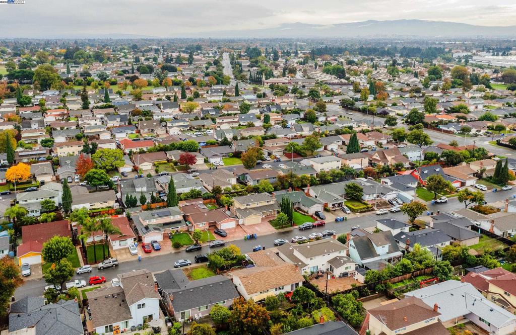 MILPITAS - Residential