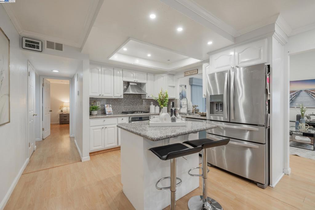 MILPITAS - Residential