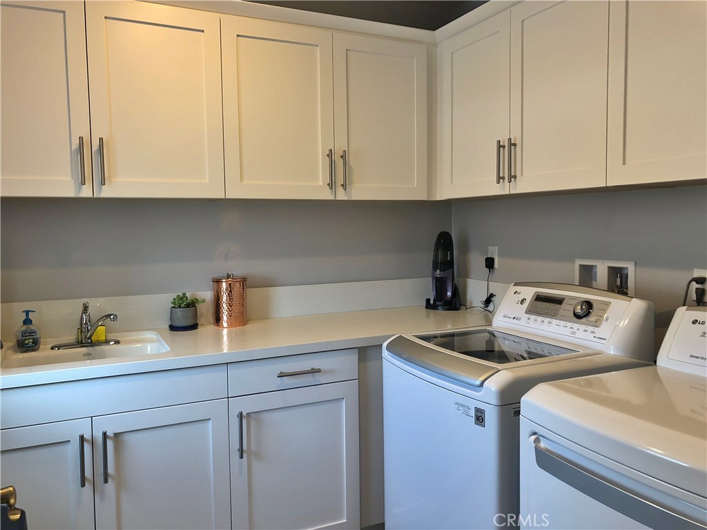 Aqua at Sea Summit - Residential Lease