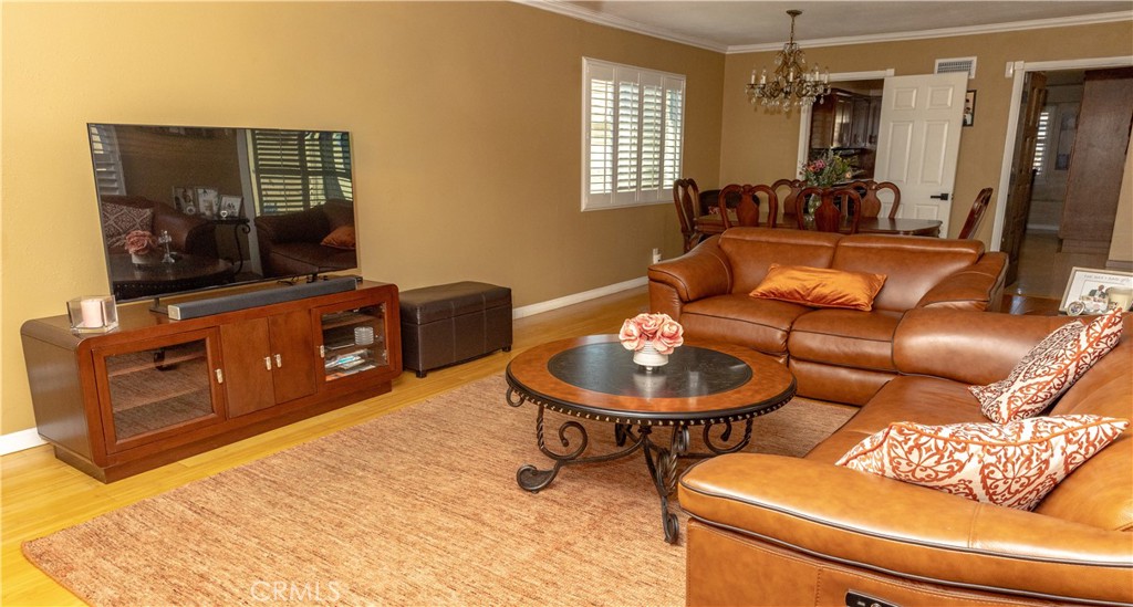 Properties 4 24314 Berendo