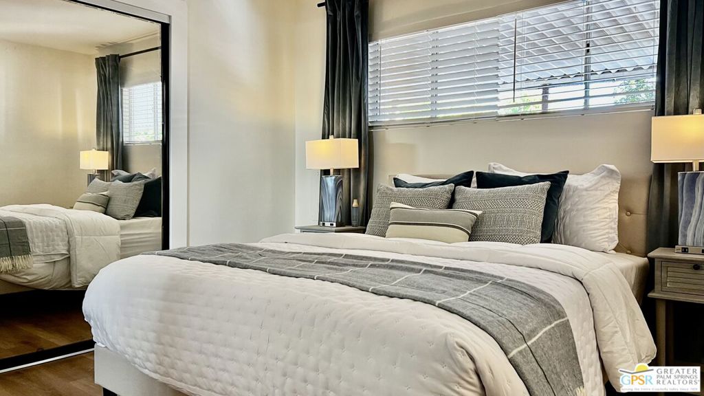 Date Palm Country Cl - Manufactured In Park