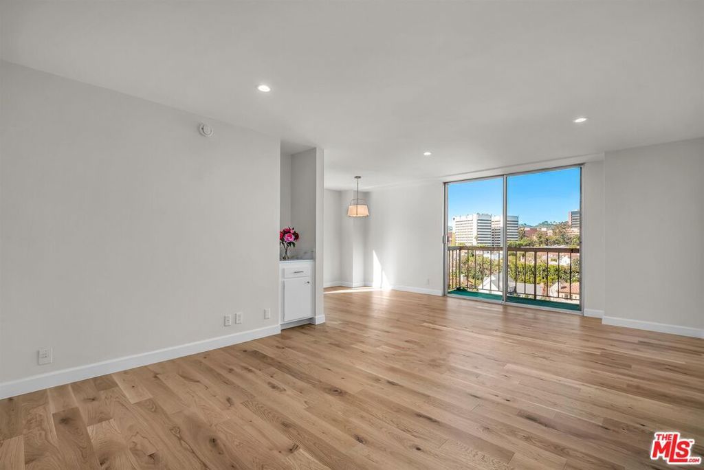 Photo of 10751 Wilshire Boulevard #909, Los Angeles, CA 90024 (MLS # 26645839)