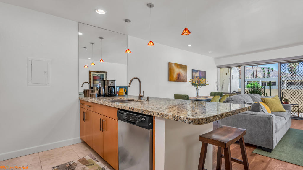 Smoketree Racquet Cl - Residential Lease