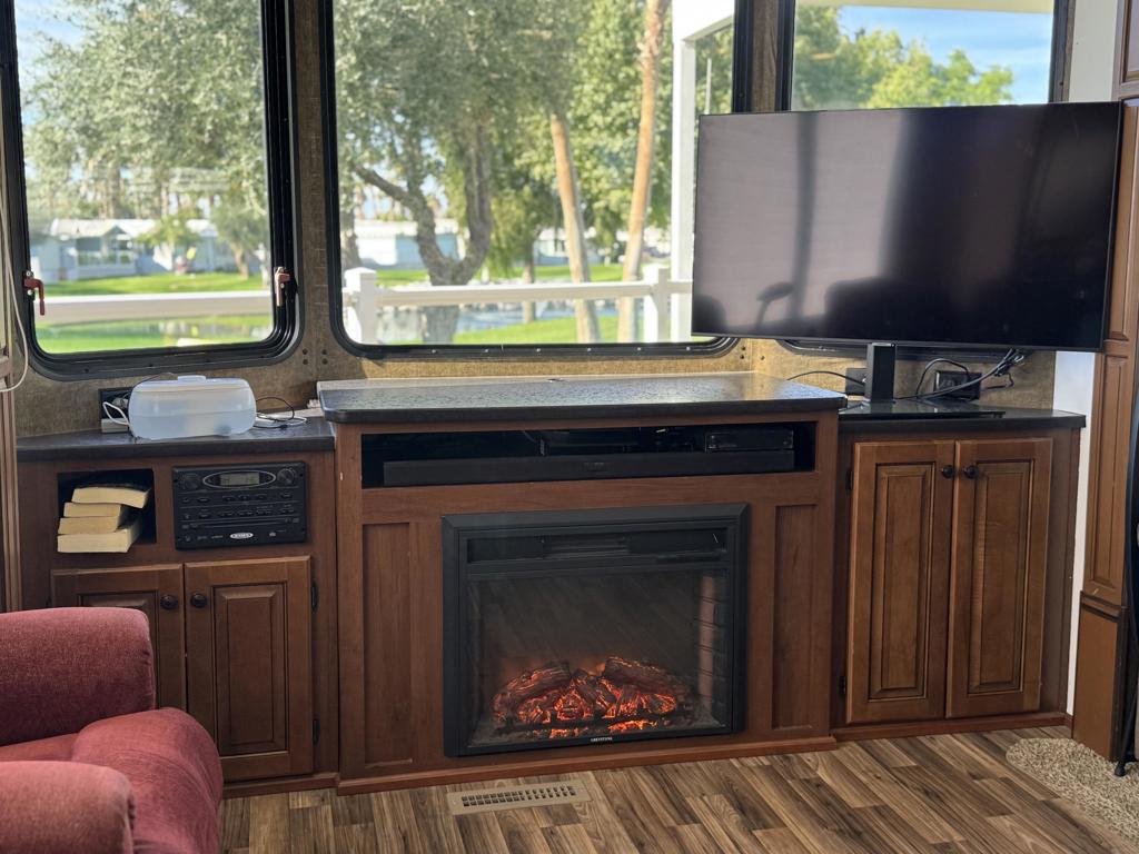 Rancho Casa Blanca - Manufactured In Park