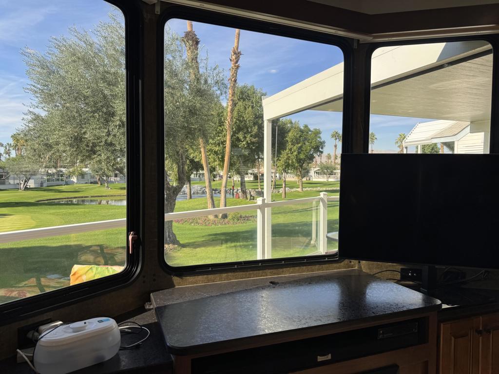 Rancho Casa Blanca - Manufactured In Park