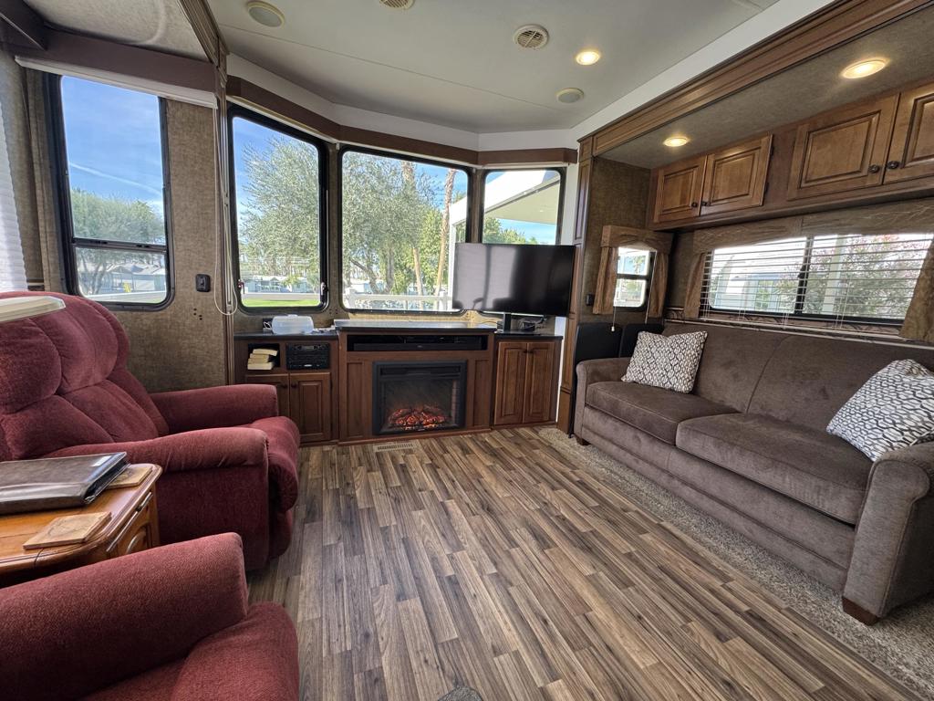 Rancho Casa Blanca - Manufactured In Park