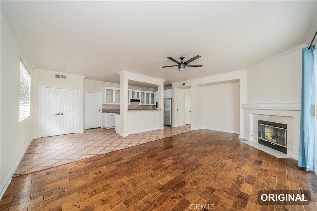 24320 Calle Estancia