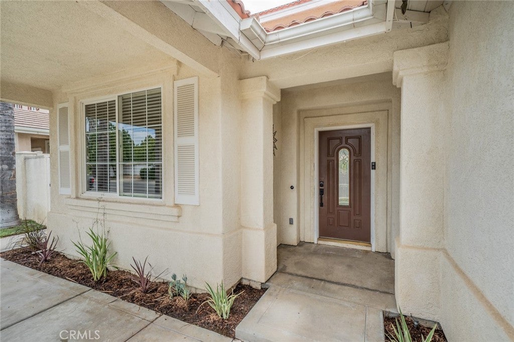 24320 Calle Estancia