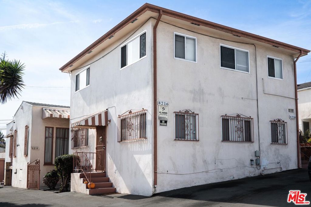 4214 W Slauson Avenue