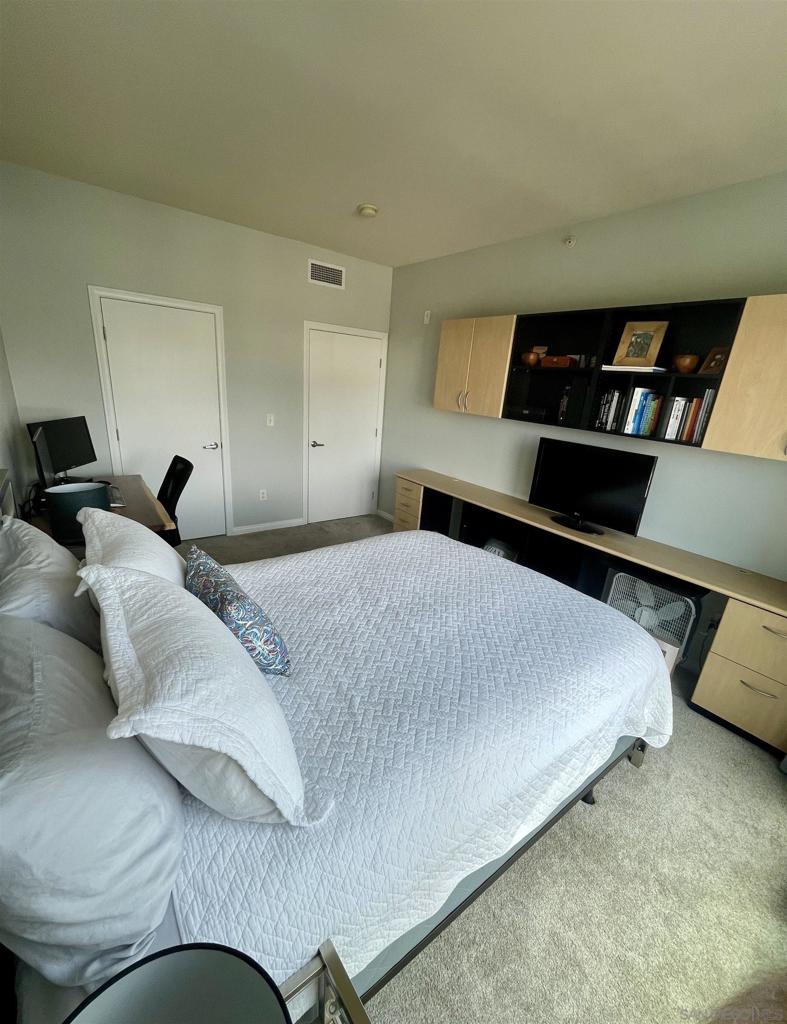 Downtown - Residential Lease