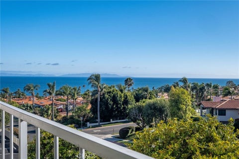 Photo of 32614 Coastsite DR #305E, Rancho Palos Verdes, CA 90275 (MLS # PV26136357)