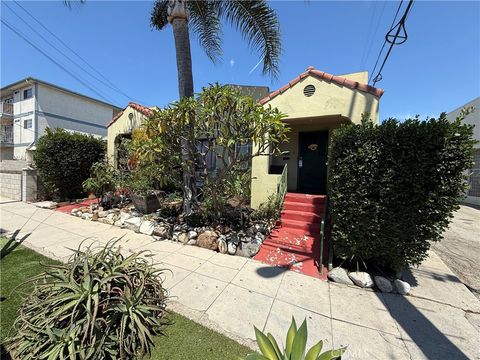 Photo of 620 W 8th Street, San Pedro, CA 90731 (MLS # IV25156407)