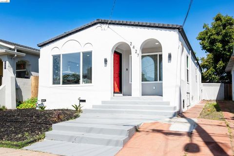 Photo of 2427 67Th Ave Ave, Oakland, CA 94605 (MLS # 41132863)